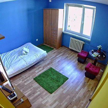 クラクフOs. Jagiellonskie 11アパートメント エクステリア 写真